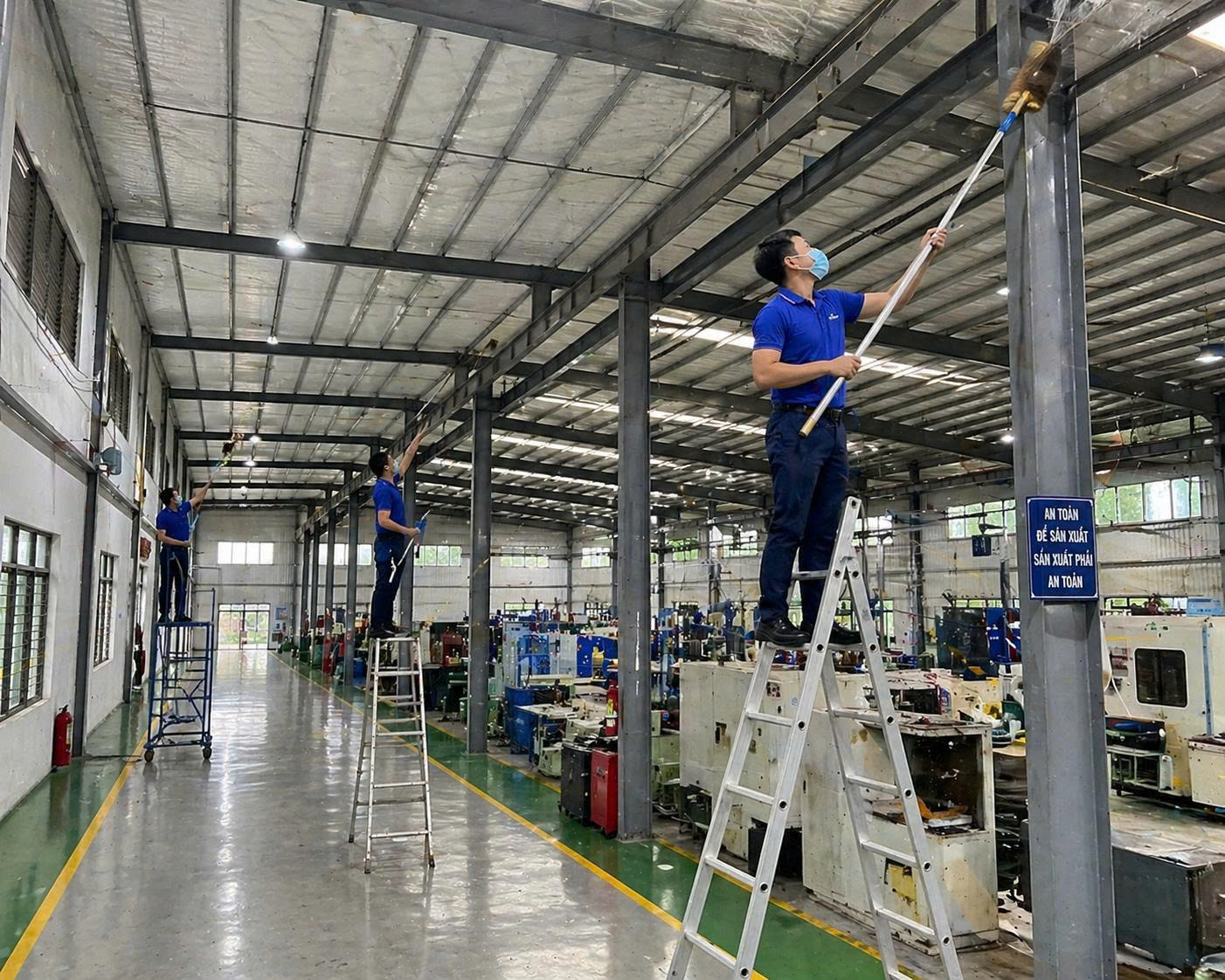 Quét mạng nhện nhà máy