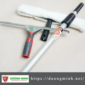 Bộ dụng cụ lau kính trên cao
